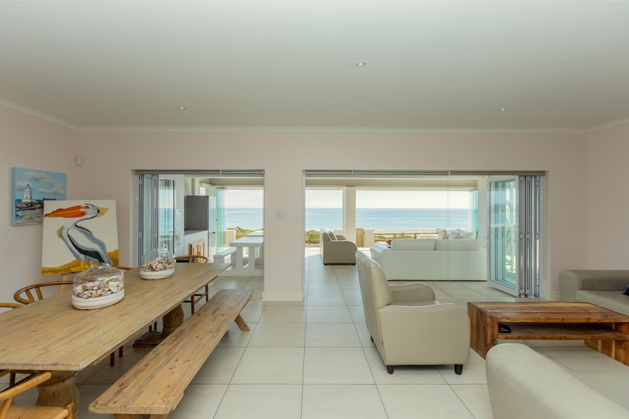 4 Bedroom Property for Sale in Britannia Bay Western Cape